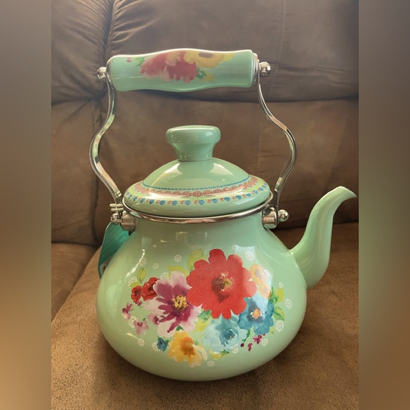 The Pioneer Woman Kitchen The Pioneer Woman Tea Kettle Poshmark